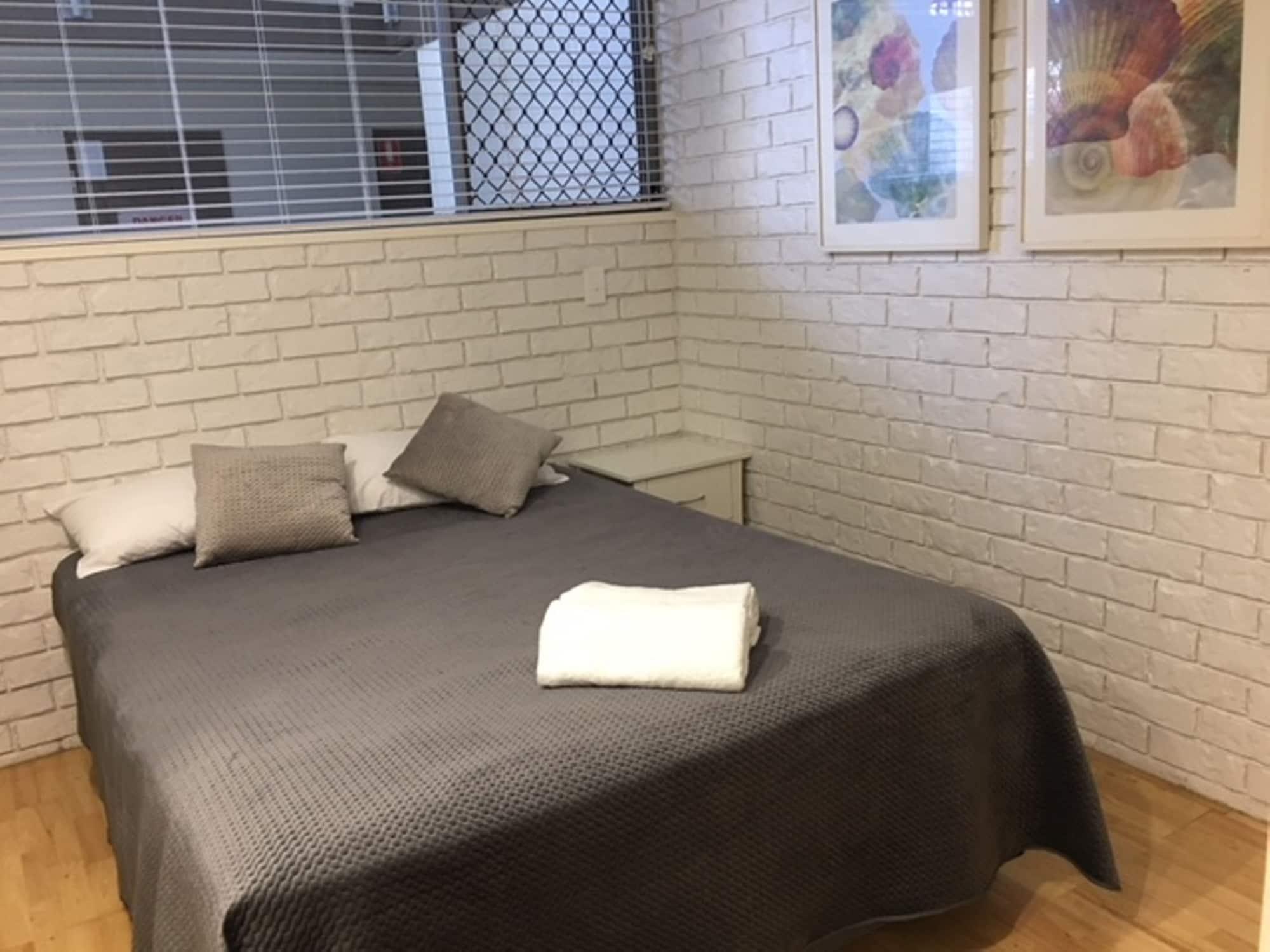 梅里玛苑假日酒店 卡伦德拉 外观 照片